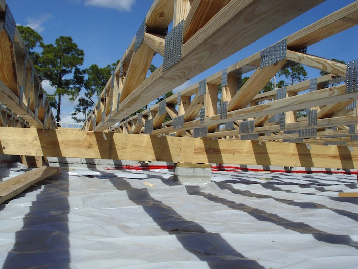 Barras, Vigas y Listones  ♻️ Madera de Pino · ASTUIRIZ